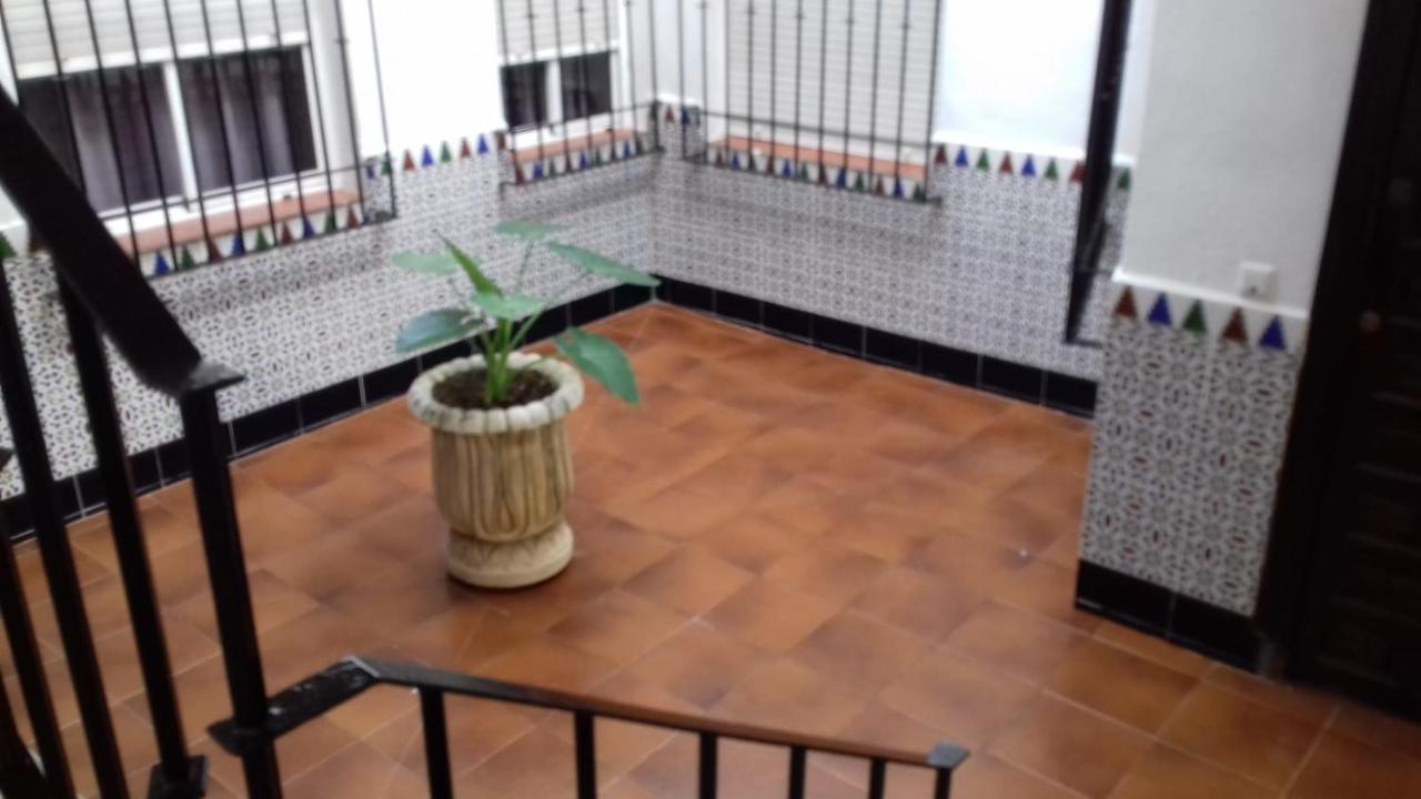 Patio Pompeyos Apartment Kordoba Bagian luar foto