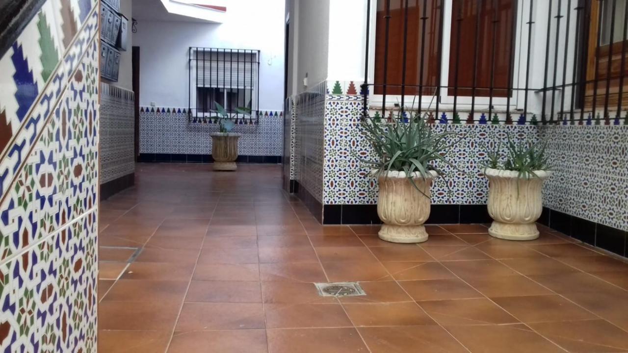 Patio Pompeyos Apartment Kordoba Bagian luar foto